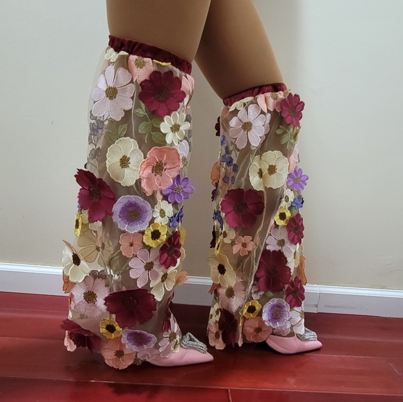 Handmade Floral Tulle Leg Warmers | Boho Festival Chic - Picture 4 of 4